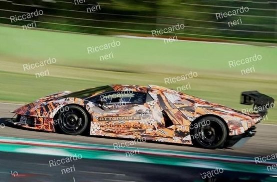 Янги Lamborghini суперкарининг ташқи кўриниши фош етилди