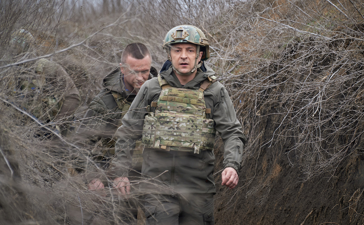 daryo.uz - Rossiya Ukraina chegarasiga va Qrimga 40 ming nafardan askar jo‘natgani ma’lum qilindi. Zelenskiy Rossiyani “jilovlash”da Baydendan yordam so‘radi