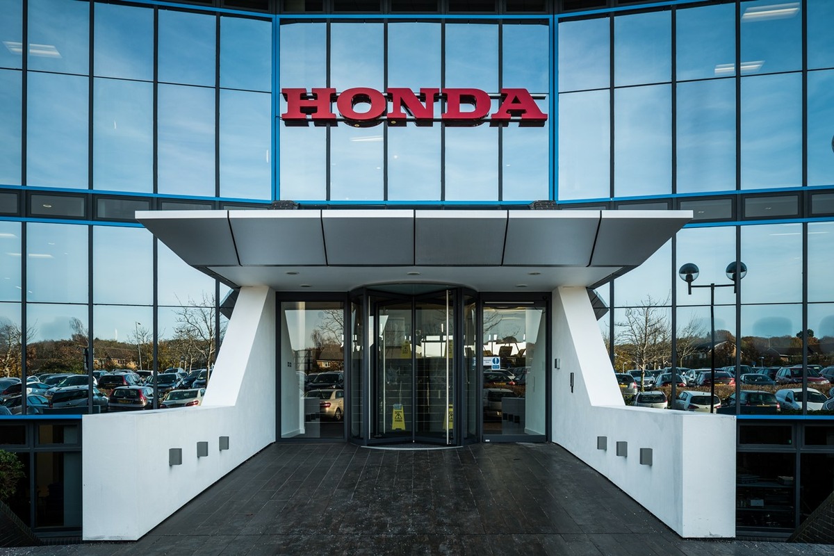 spot.uz - Honda 1,7 mlnga yaqin avtomobillarini qaytarib oladi